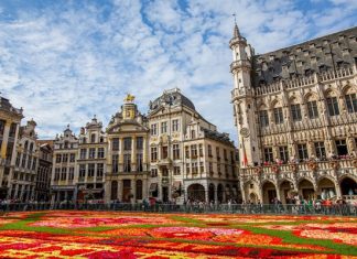 Lịch trình chi tiết khám phá thủ đô Brussels trong tour du lịch Bỉ